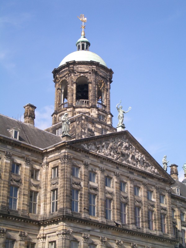 Click to see next photo