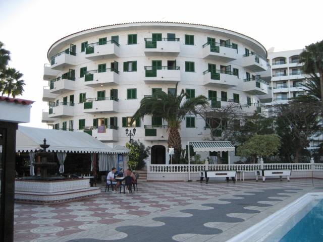 Click to see next photo