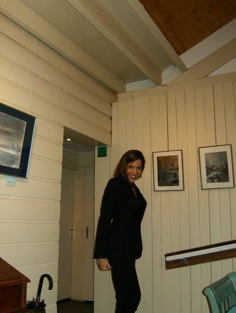 Click to see next photo